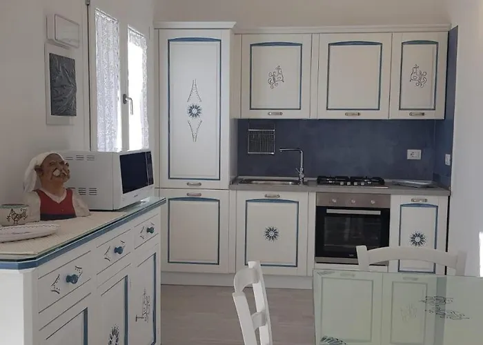 Le Pavoncelle Будони