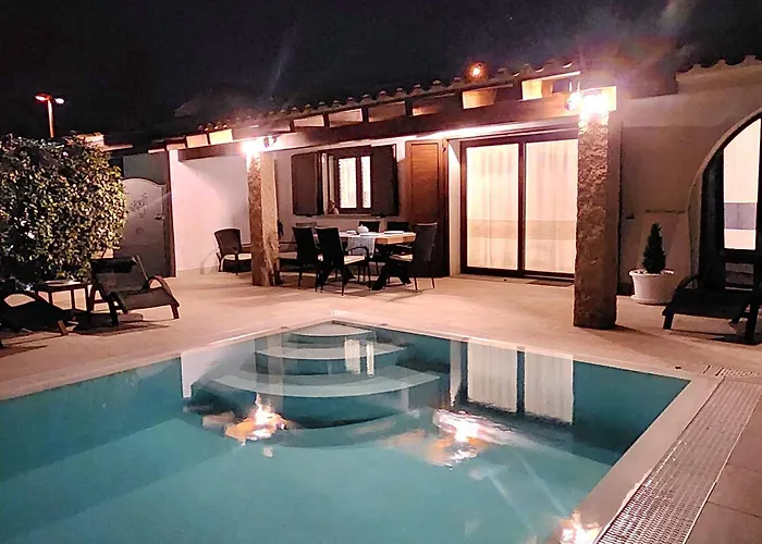 Le Pavoncelle Будони